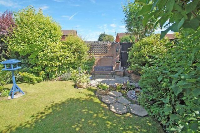  Image of 3 bedroom Detached house for sale in Harvest Close Stoke Heath Bromsgrove B60 at Harvest Close, Stoke Heath, Bromsgrove B60