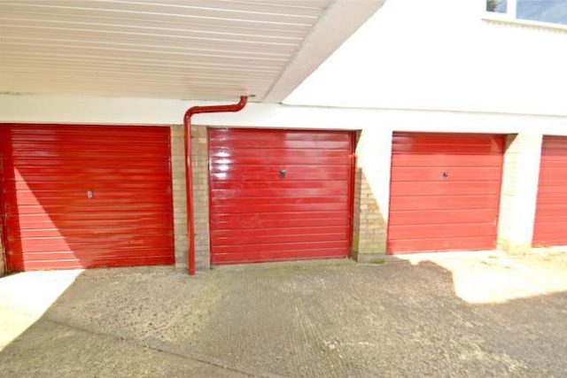  Image of 3 bedroom Terraced house for sale in Regency Walk Croydon CR0 at Markham Court, Regency Walk, Croydon CR0