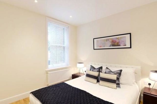  Image of 1 bedroom Flat to rent in Hamlet Gardens London W6 at Hamlet Gardens, London W6