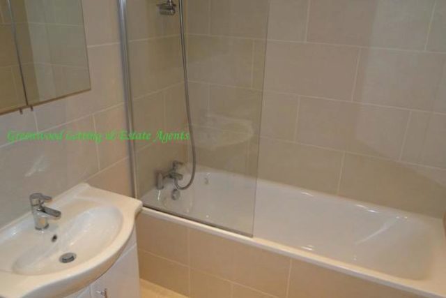  Image of 2 bedroom Flat to rent in Euston Road London NW1 at Euston Road, London NW1