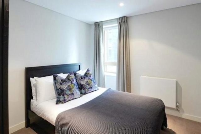  Image of 2 bedroom Flat to rent in Merchant Square East London W2 at Merchant Square East, London W2