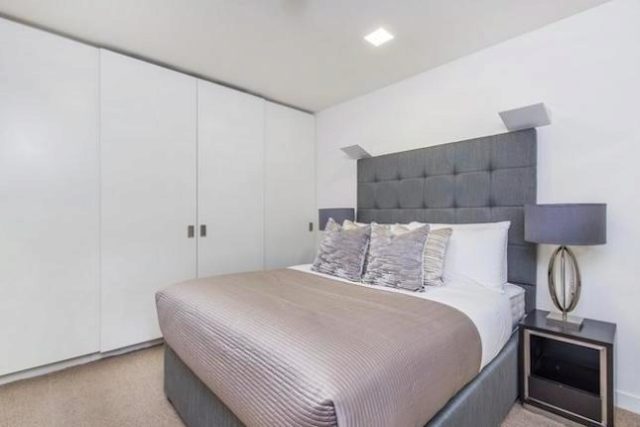  Image of 2 bedroom Flat to rent in Fulham Road London SW3 at Fulham Road, London SW3