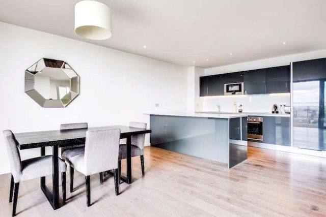  Image of 3 bedroom Flat to rent in Elephant & Castle London SE1 at One The Elephant, London SE1