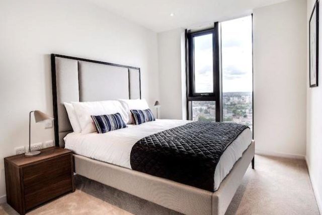  Image of 3 bedroom Flat to rent in Elephant & Castle London SE1 at One The Elephant, London SE1