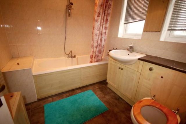  Image of 1 bedroom Flat to rent in Canterbury Road North Harrow Harrow HA1 at Canterbury Road, Harrow HA1