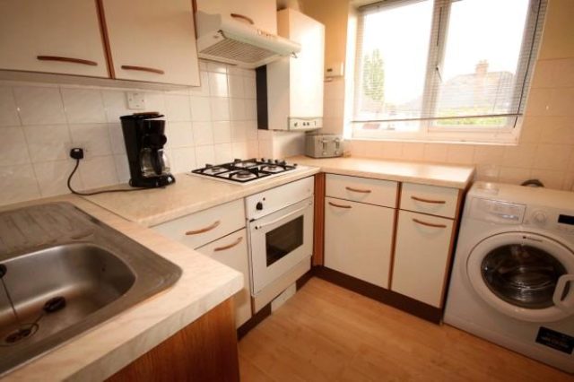  Image of 1 bedroom Flat to rent in Canterbury Road North Harrow Harrow HA1 at Canterbury Road, Harrow HA1
