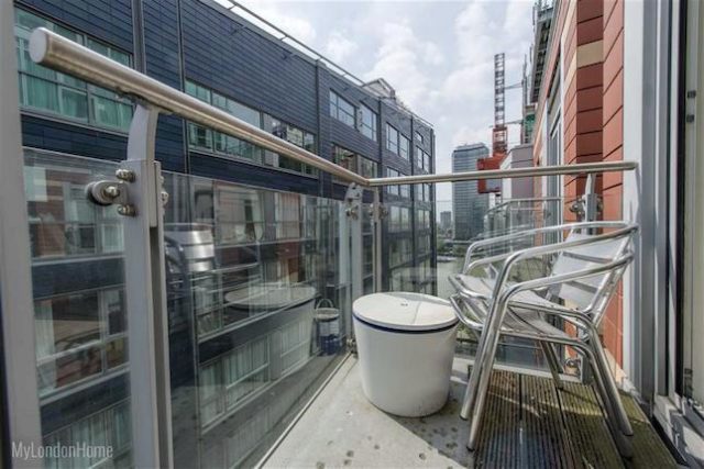  Image of 1 bedroom Flat to rent in Albert Embankment London SE1 at 9 Albert Embankment, Vauxhall, London SE1