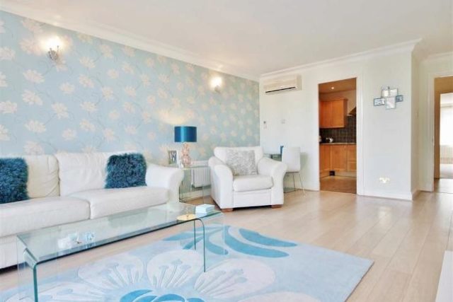  Image of 2 bedroom Flat to rent in Westminster Bridge Road London SE1 at Walpole House, Westminster Square, London SE1