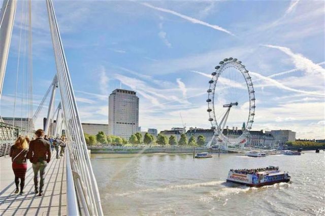  Image of 2 bedroom Flat to rent in Westminster Bridge Road London SE1 at Walpole House, Westminster Square, London SE1