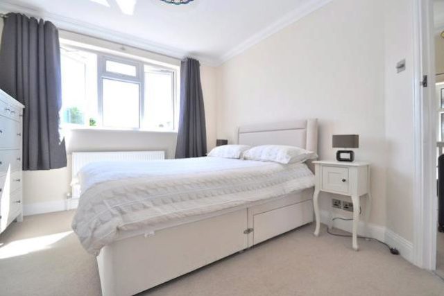  Image of 3 bedroom End of Terrace for sale in Belmont Lane Chislehurst BR7 at Belmont Lane, Chislehurst BR7