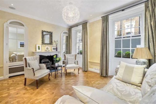  Image of 4 bedroom Property to rent in South Eaton Place London SW1W at South Eaton Place, Belgravia, London SW1W