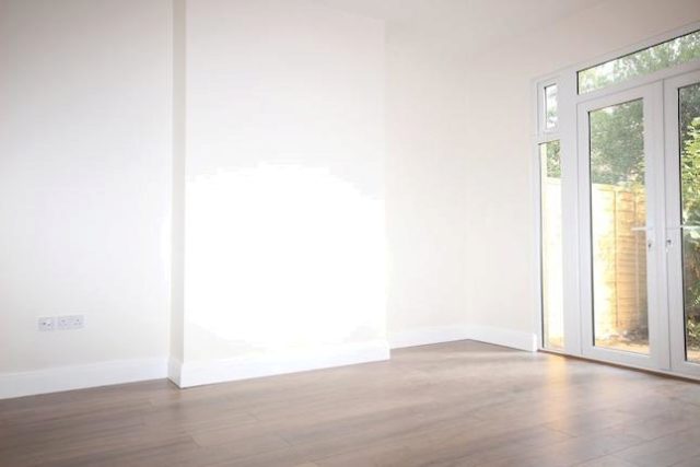 Image of 5 bedroom Semi-Detached house to rent in Pinner Road North Harrow Harrow HA1 at Pinner Road, North Harrow, Harrow HA1