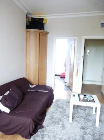  Image of Studio flat to rent in West End Lane London NW6 at West End Lane, London NW6