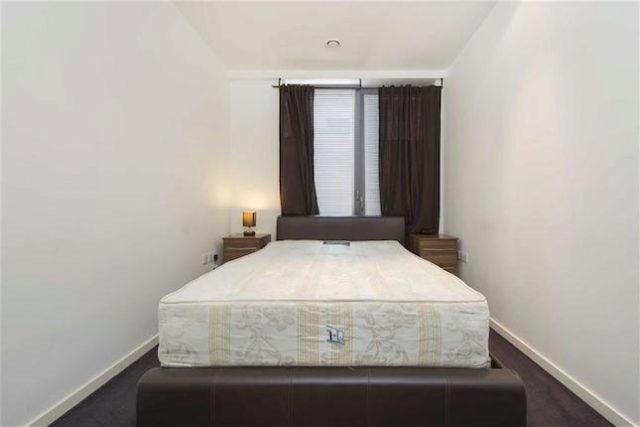  Image of 1 bedroom Flat to rent in Baltimore Wharf London E14 at Baltimore Wharf, Canary Wharf, London E14
