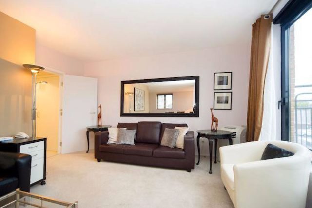  Image of 2 bedroom Flat for sale in Cromwell Road London SW7 at Point West, Cromwell Road, South Kensington SW7