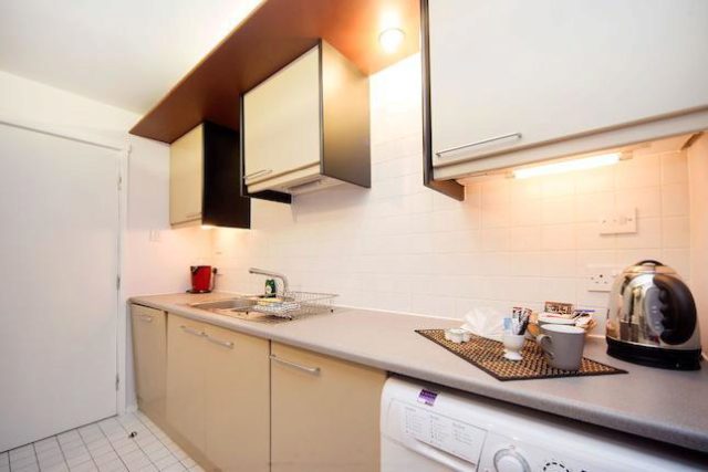  Image of 2 bedroom Flat for sale in Cromwell Road London SW7 at Point West, Cromwell Road, South Kensington SW7
