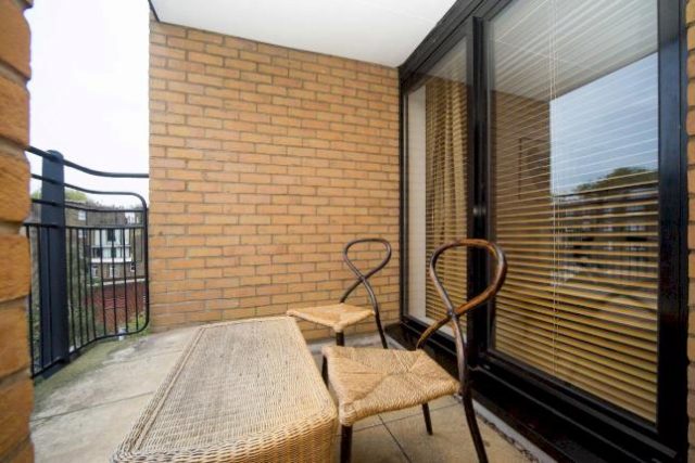  Image of 2 bedroom Flat for sale in Cromwell Road London SW7 at Point West, Cromwell Road, South Kensington SW7