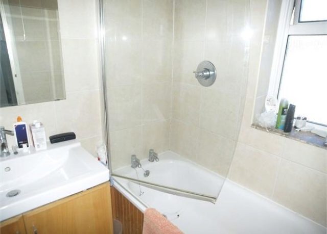  Image of 2 bedroom Semi-Detached house for sale in Scotts Farm Road West Ewell Epsom KT19 at Scotts Farm Road, West Ewell, Epsom KT19