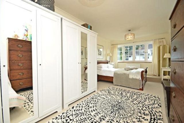 Image of 3 bedroom Detached house for sale in Wood Ride Petts Wood Orpington BR5 at Wood Ride, Petts Wood, Orpington BR5