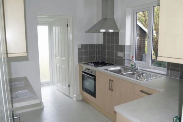  Image of 3 bedroom Detached house to rent in Belfield Road Ewell Epsom KT19 at Belfield Road, West Ewell, Epsom KT19