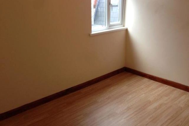  Image of 3 bedroom Flat to rent in High Road Chadwell Heath Romford RM6 at High Road, Chadwell Heath RM6
