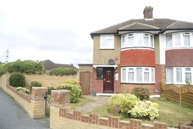  Image of 3 bedroom Semi-Detached house for sale in Amis Avenue Ewell Epsom KT19 at Amis Avenue, West Ewell, Epsom KT19