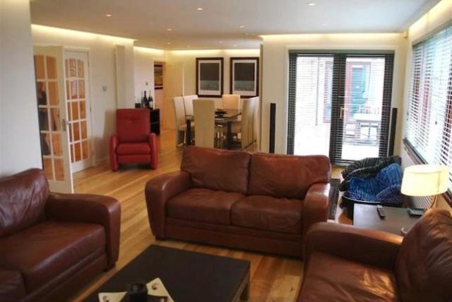  Image of 4 bedroom Detached house for sale in Tay Street Newport-on-Tay DD6 at Tay Street, Newport-On-Tay DD6
