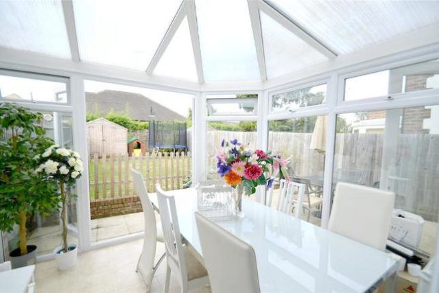  Image of 4 bedroom Semi-Detached house to rent in Orchard Avenue Croydon CR0 at Orchard Avenue, Croydon CR0
