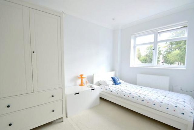  Image of 4 bedroom Semi-Detached house to rent in Orchard Avenue Croydon CR0 at Orchard Avenue, Croydon CR0