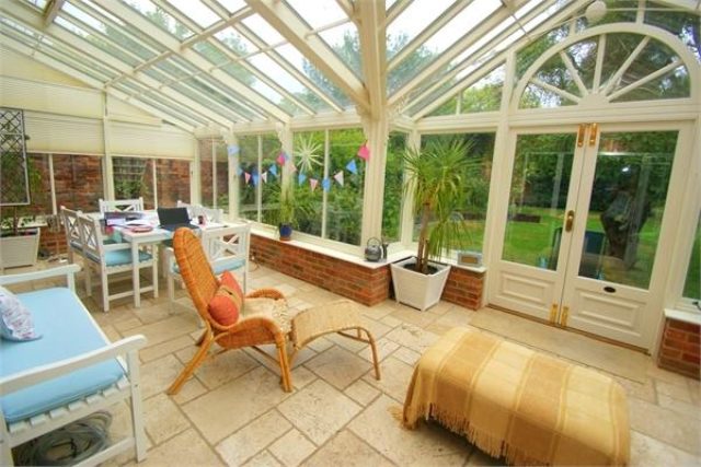  Image of 6 bedroom Detached house to rent in Windsor Road Datchet Slough SL3 at Windsor Road, Datchet, Berkshire SL3