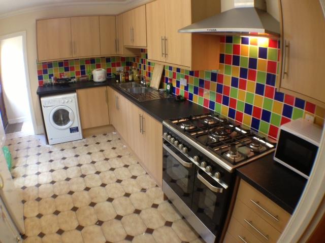  Image of 6 bedroom Terraced house to rent in Letty Street Cathays Cardiff CF24 at 26 Letty Street, Cathays, Cardiff