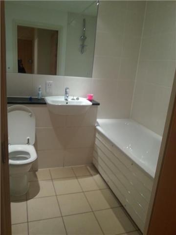  Image of 2 bedroom Apartment to rent in Capulet Square London E3 at Capulet Square, London, E3