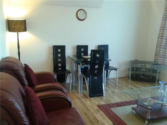 Image of 2 bedroom Terraced house to rent in Ivyhouse Road Dagenham RM9 at Ivyhouse Road, Dagenham, RM9