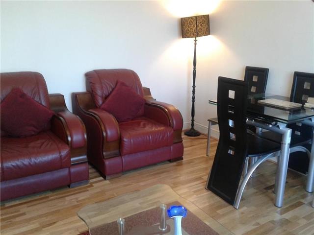  Image of 2 bedroom Terraced house to rent in Ivyhouse Road Dagenham RM9 at Ivyhouse Road, Dagenham, RM9