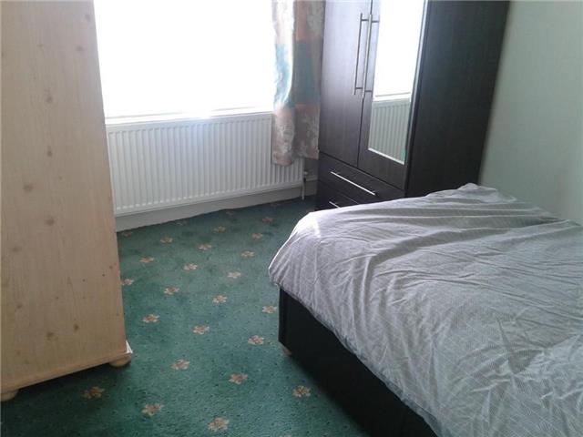  Image of 2 bedroom Terraced house to rent in Ivyhouse Road Dagenham RM9 at Ivyhouse Road, Dagenham, RM9