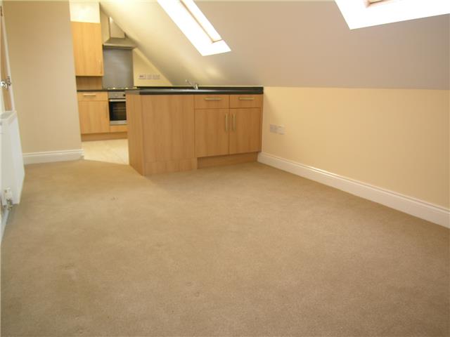  Image of 1 bedroom Flat to rent in Southcote Road Bournemouth BH1 at Flat 9, 10 Southcote Road
