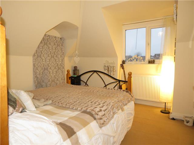  Image of 3 bedroom Maisonette to rent in Beresford Road Southbourne Bournemouth BH6 at Beresford Road, Southbourne, Bournemouth, BH6