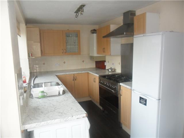  Image of 5 bedroom Semi-Detached house to rent in Basingstoke Road Reading RG2 at Basingstoke Road, Reading, RG2