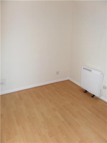  Image of 2 bedroom Flat to rent in Hammet Close Yeading Hayes UB4 at Hammet Close, Yeading, Hayes, UB4
