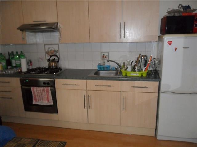  Image of 1 bedroom Flat to rent in Zinzan Street Reading RG1 at Zinzan Street, Reading, RG1