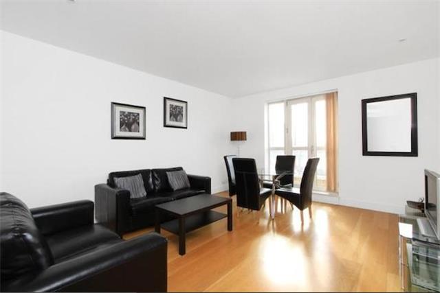  Image of 2 bedroom Apartment to rent in Westferry Circus London E14 at Westferry Circus, London, E14