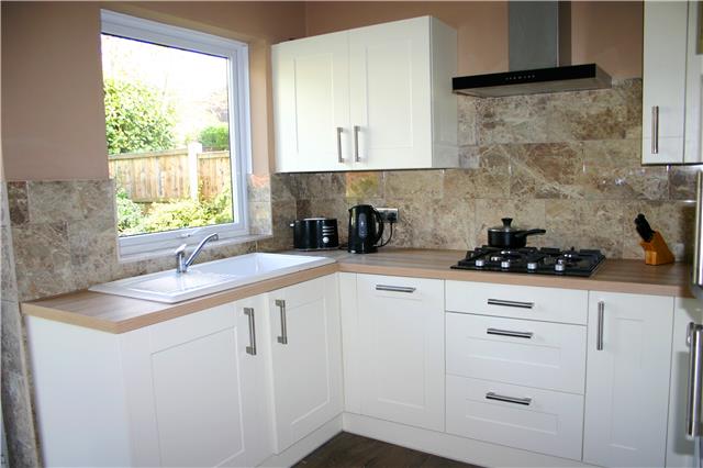  Image of 2 bedroom Bungalow for sale in Hurn Road Christchurch BH23 at Hurn Road, Christchurch, BH23