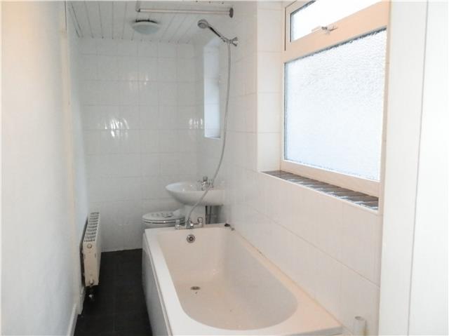  Image of 2 bedroom Terraced house to rent in Beaconsfield Gardens Raglan Street Hull HU5 at Beaconsfield Gardens, Raglan Street, Hull, HU5