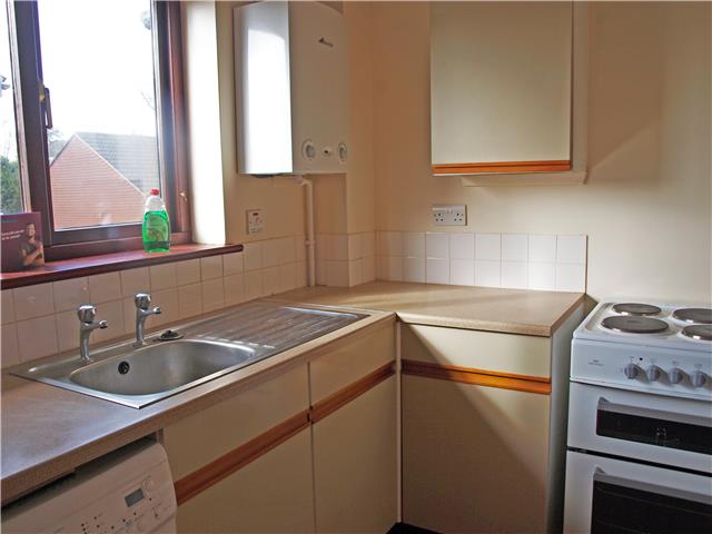  Image of 1 bedroom Maisonette to rent in Ashburnham Close Sevenoaks TN13 at Ashburnham Close, Sevenoaks, TN13