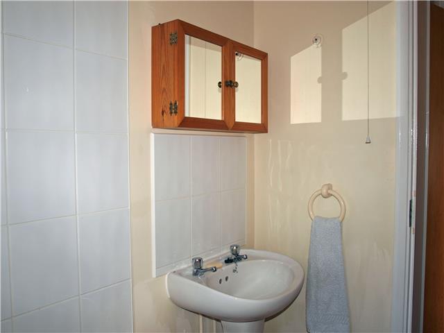  Image of 1 bedroom Maisonette to rent in Ashburnham Close Sevenoaks TN13 at Ashburnham Close, Sevenoaks, TN13
