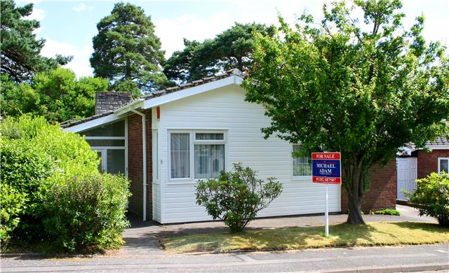  Image of 3 bedroom Bungalow for sale in Ambleside Christchurch BH23 at Ambleside, Christchurch, BH23