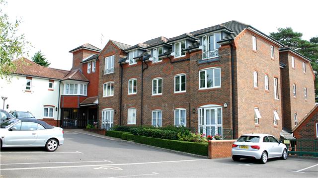  Image of 1 bedroom Flat for sale in Catherine Wheel Gardens Christchurch BH23 at Catherine Wheel Gardens, Christchurch, BH23