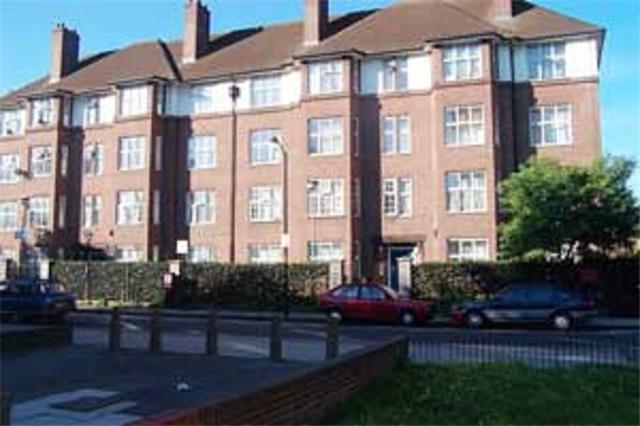  Image of 2 bedroom Apartment to rent in Denmark Road London SE5 at Denmark Road, London, SE5