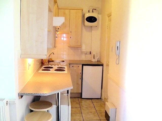  Image of Studio flat to rent in Castlebar Road London W5 at Castlebar road