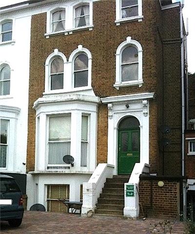  Image of Studio flat to rent in Castlebar Road London W5 at Castlebar road